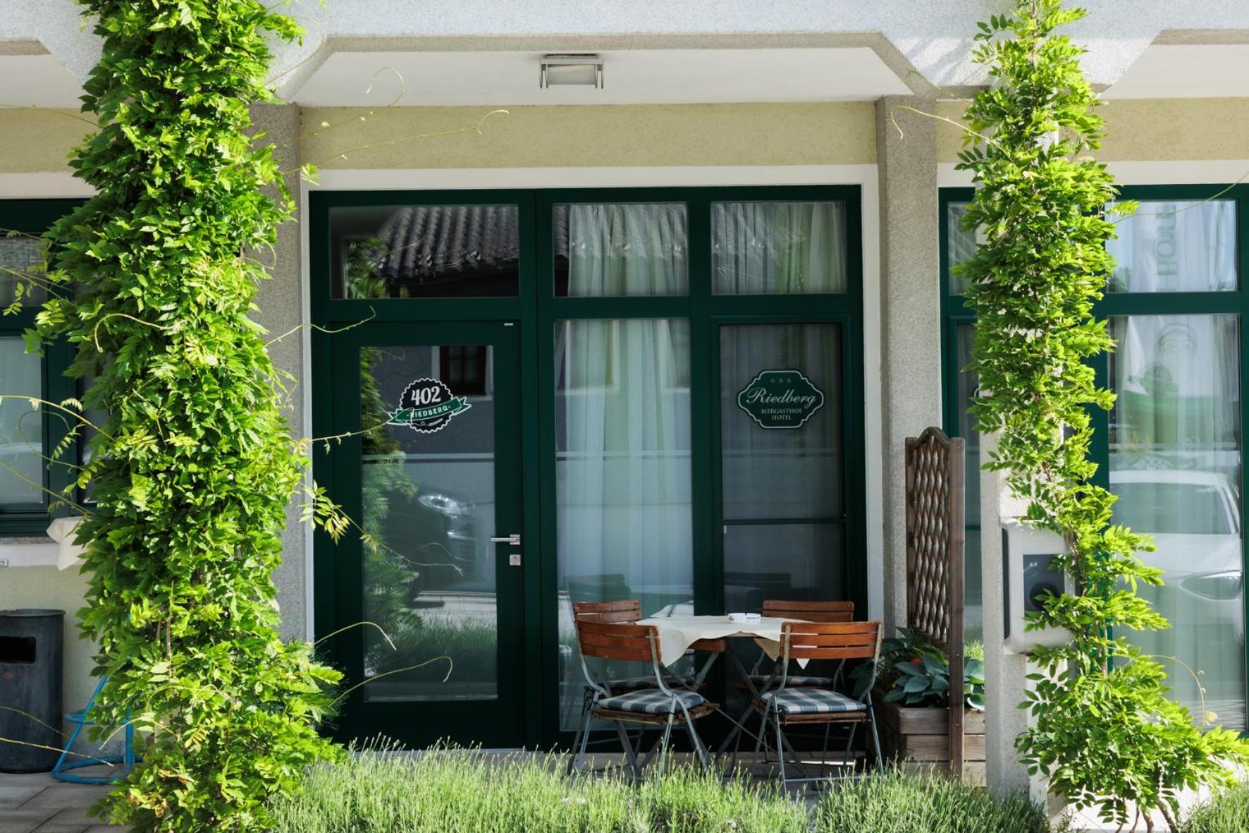 Biergasthof Riedberg รีด อิม อินไครส์ ภายนอก รูปภาพ